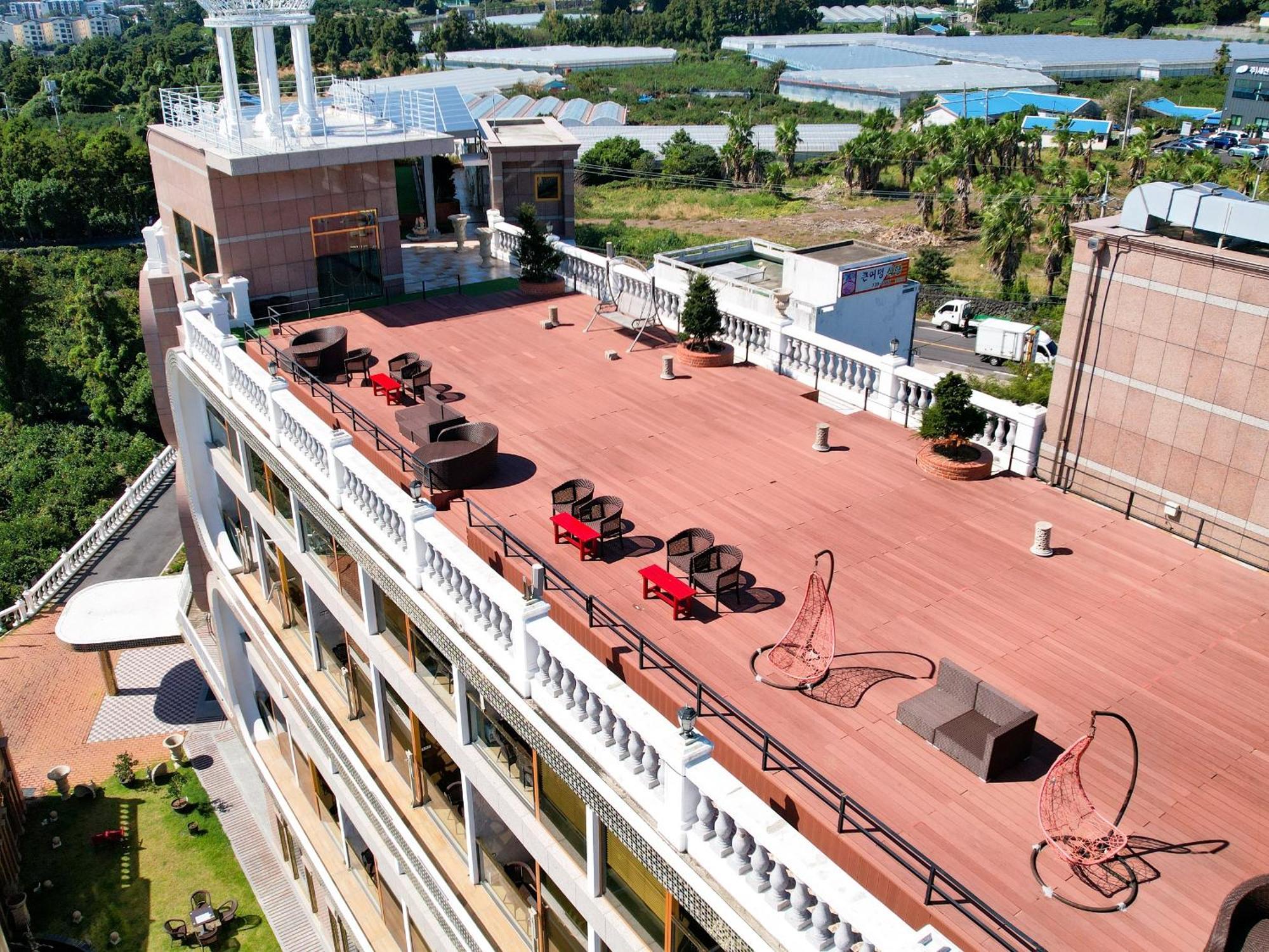 Goldone & Hotel