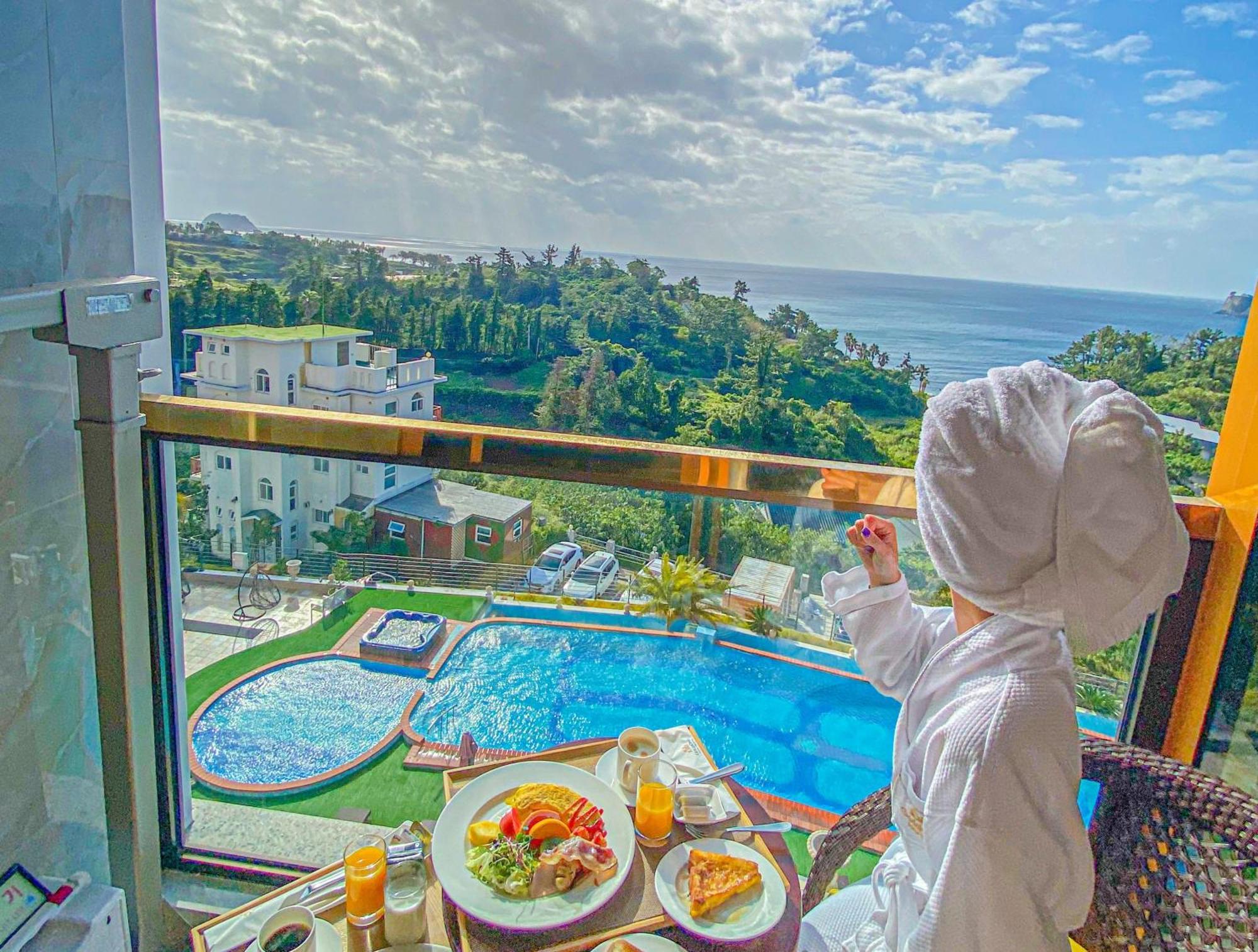 Hotel Goldone & 4*