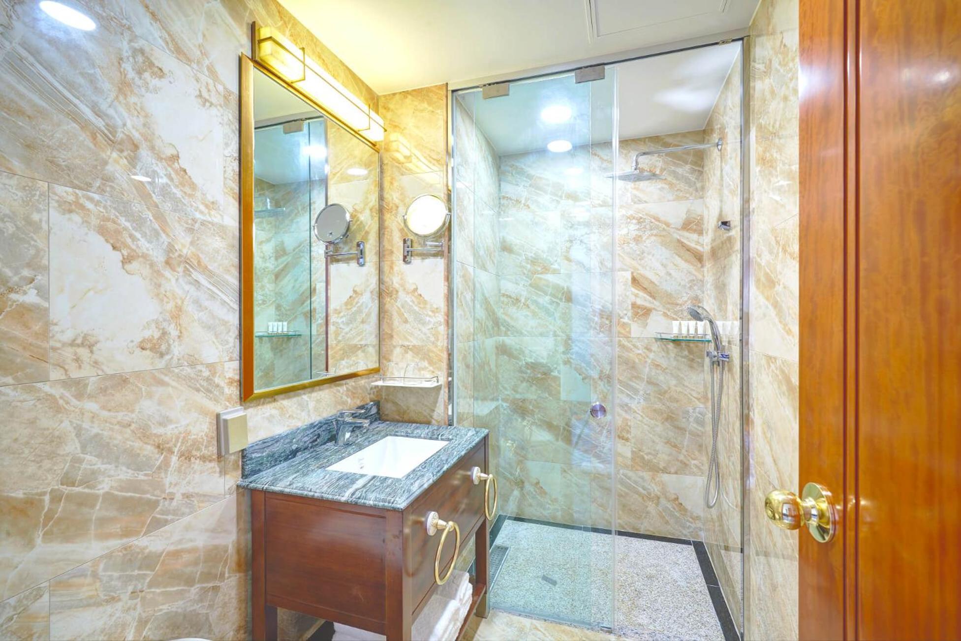 Hotel Goldone & 4*