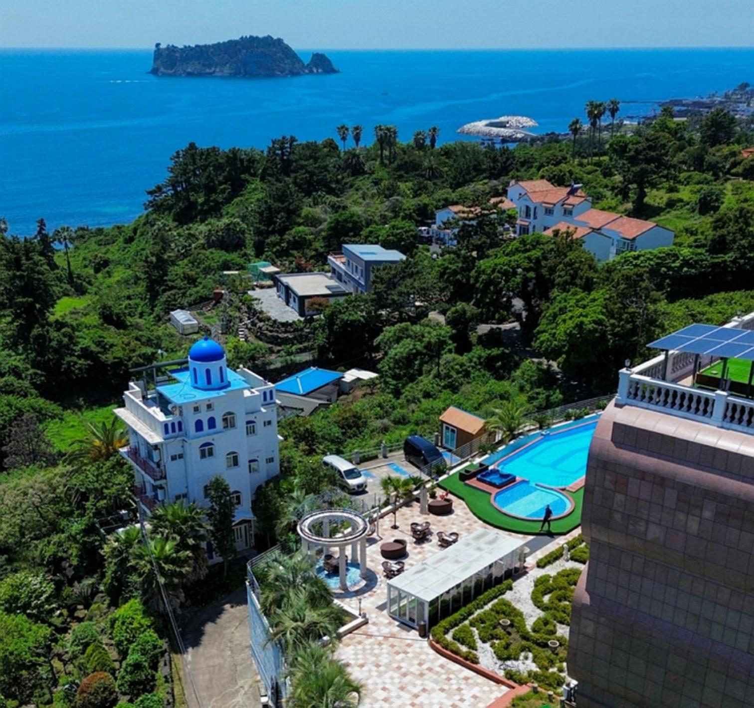 Goldone & Hotel
